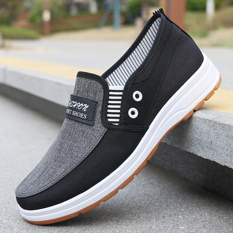 Helmut | Klassische Slip-on Sneaker