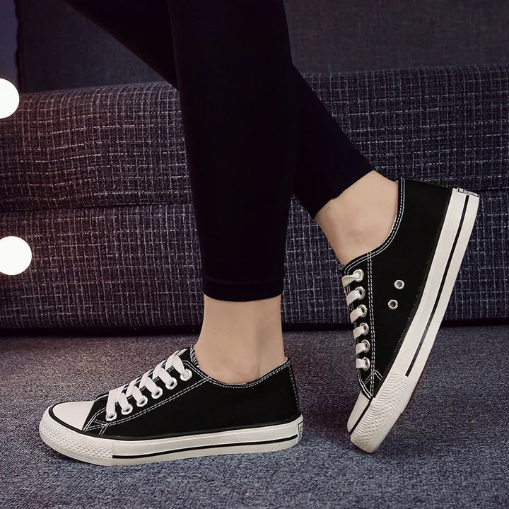 Imogen | Klassische Canvas-Schuhe