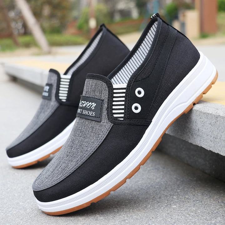 Helmut | Klassische Slip-on Sneaker