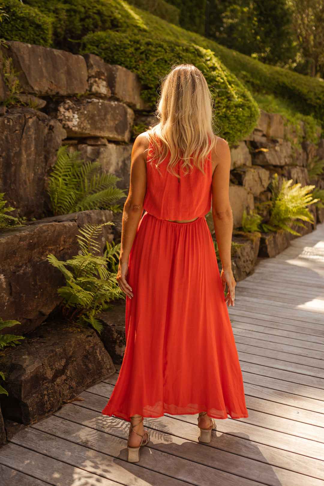 Lia | Leuchtendes Sommer-Maxikleid